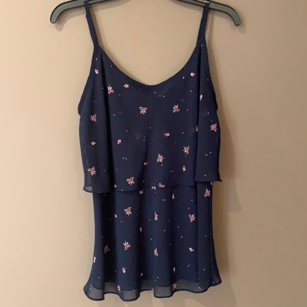 CAbi ruffle tank top